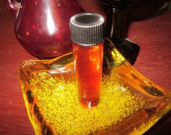Saint Expedite Oil, Hoodoo, Metaphysical, Magick, Voodoo, Pagan, Alchemy Cleanse, Conjure, Roots, Herbs, Spiritual Blend