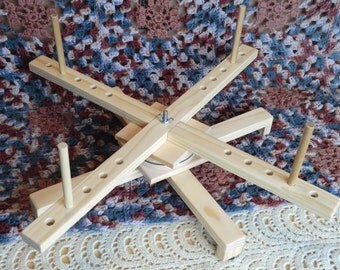 Collapsible Amish-style yarn swift -- Taylor model