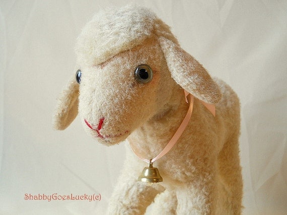 vintage steiff lamb