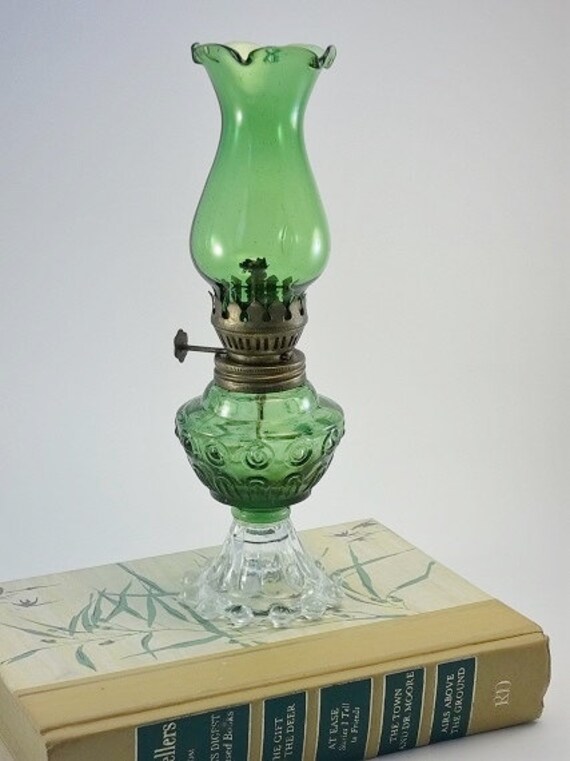 Vintage Oil Lamp Green Glass Candle Lamp Lighting