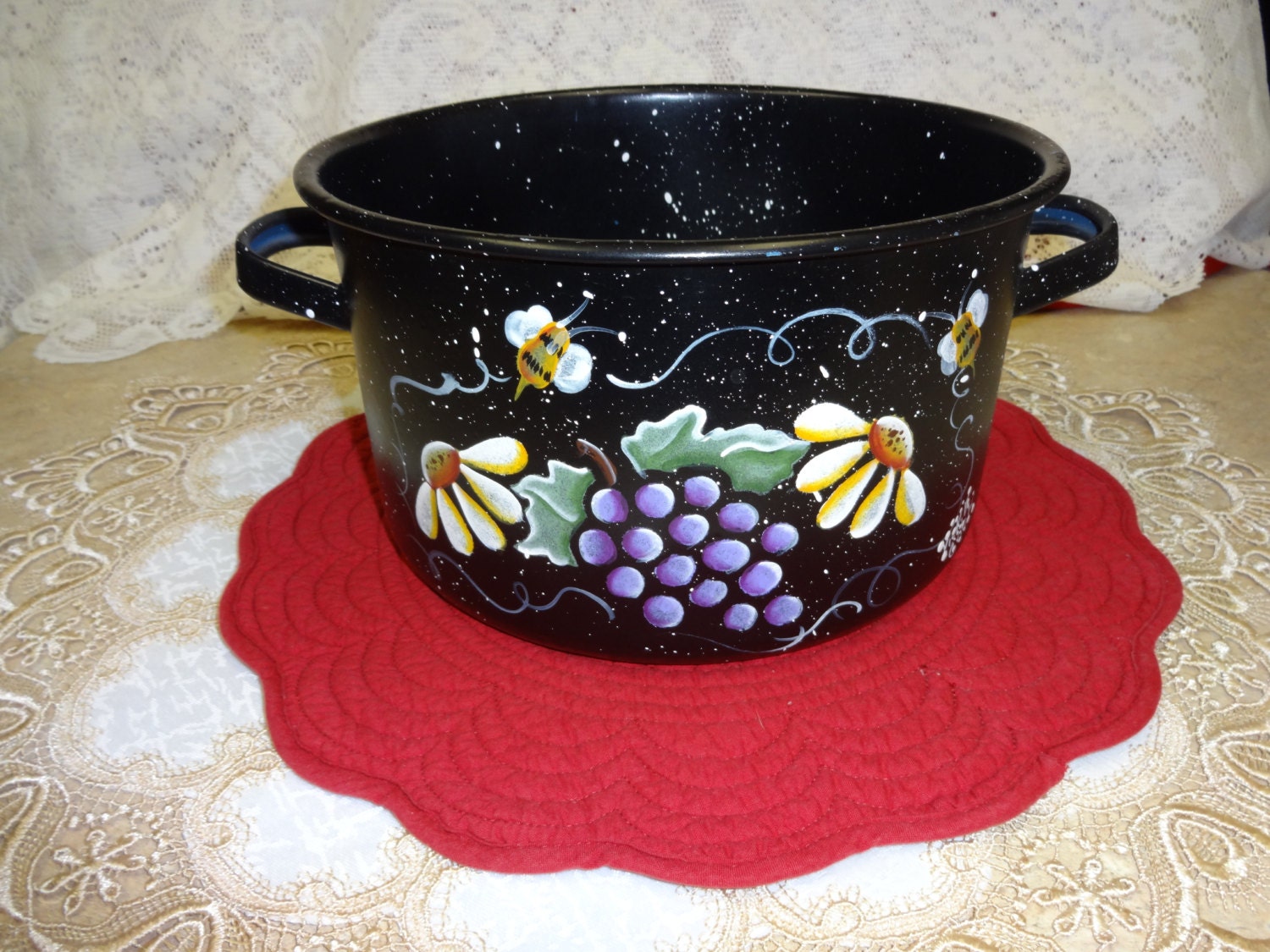 Hand Painted Enamel Stock Pot Cooker by VickiesCrafts on Etsy