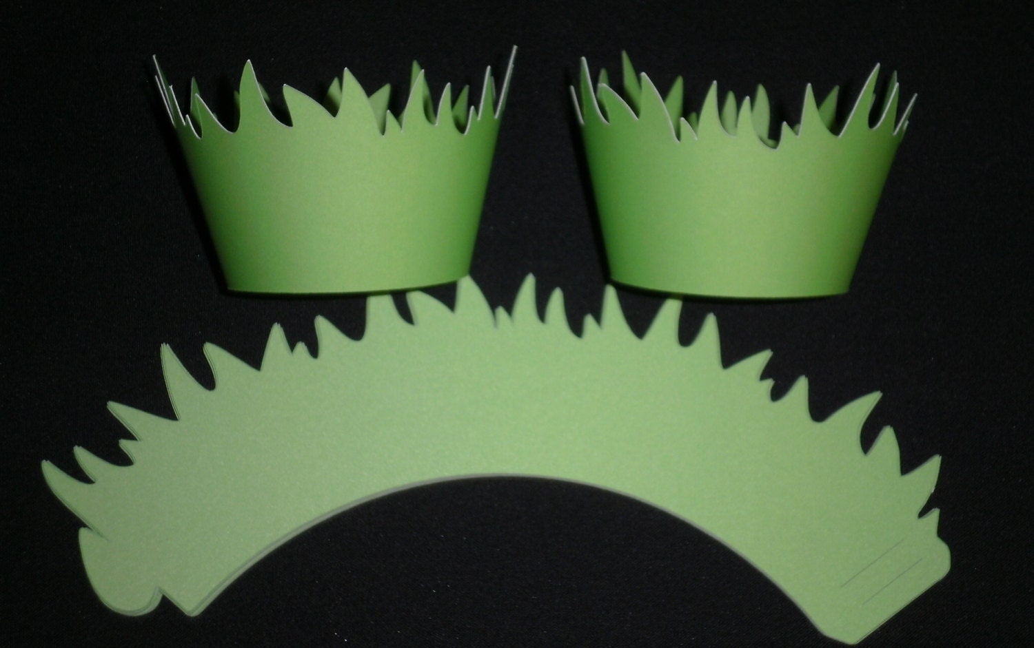 Grass Cupcake Wrappers