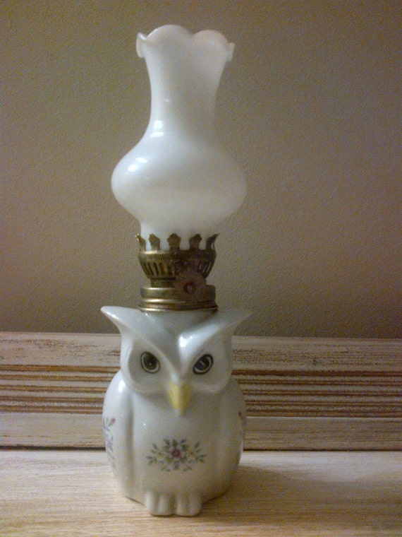 Vintage Antique Owl Oil Lamp