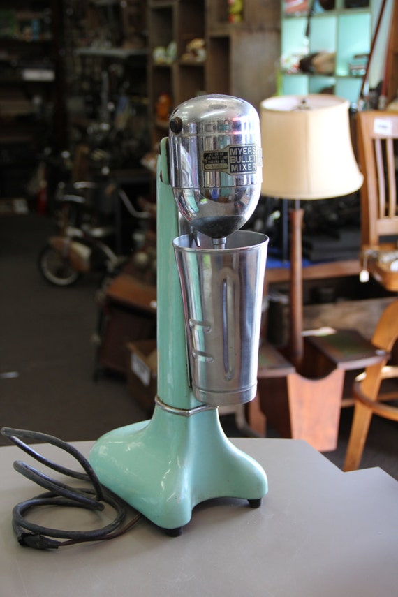 Vintage MINT Color MYERS BULLET Mixer Retro Milkshake Jadite