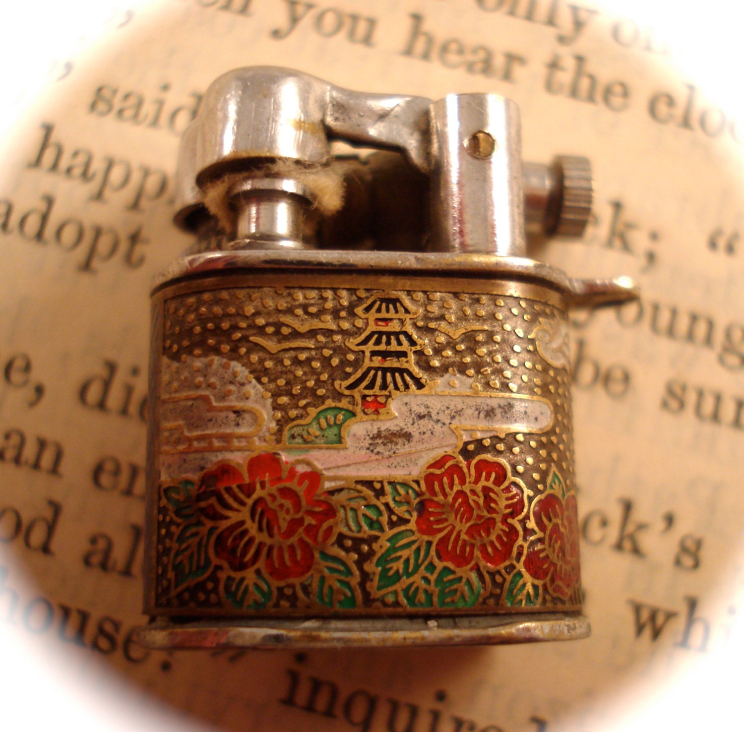Vintage JAPAN PYGMY LIGHTER Miniature Working Lighter Hand