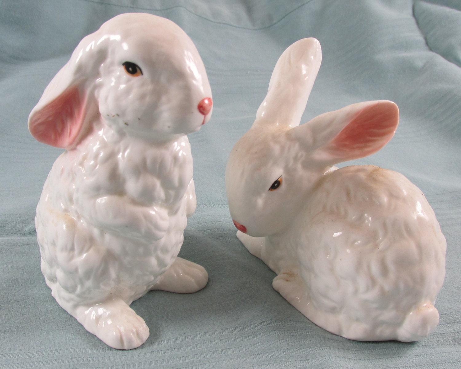 Lovely Rabbit Figurines in Bone China