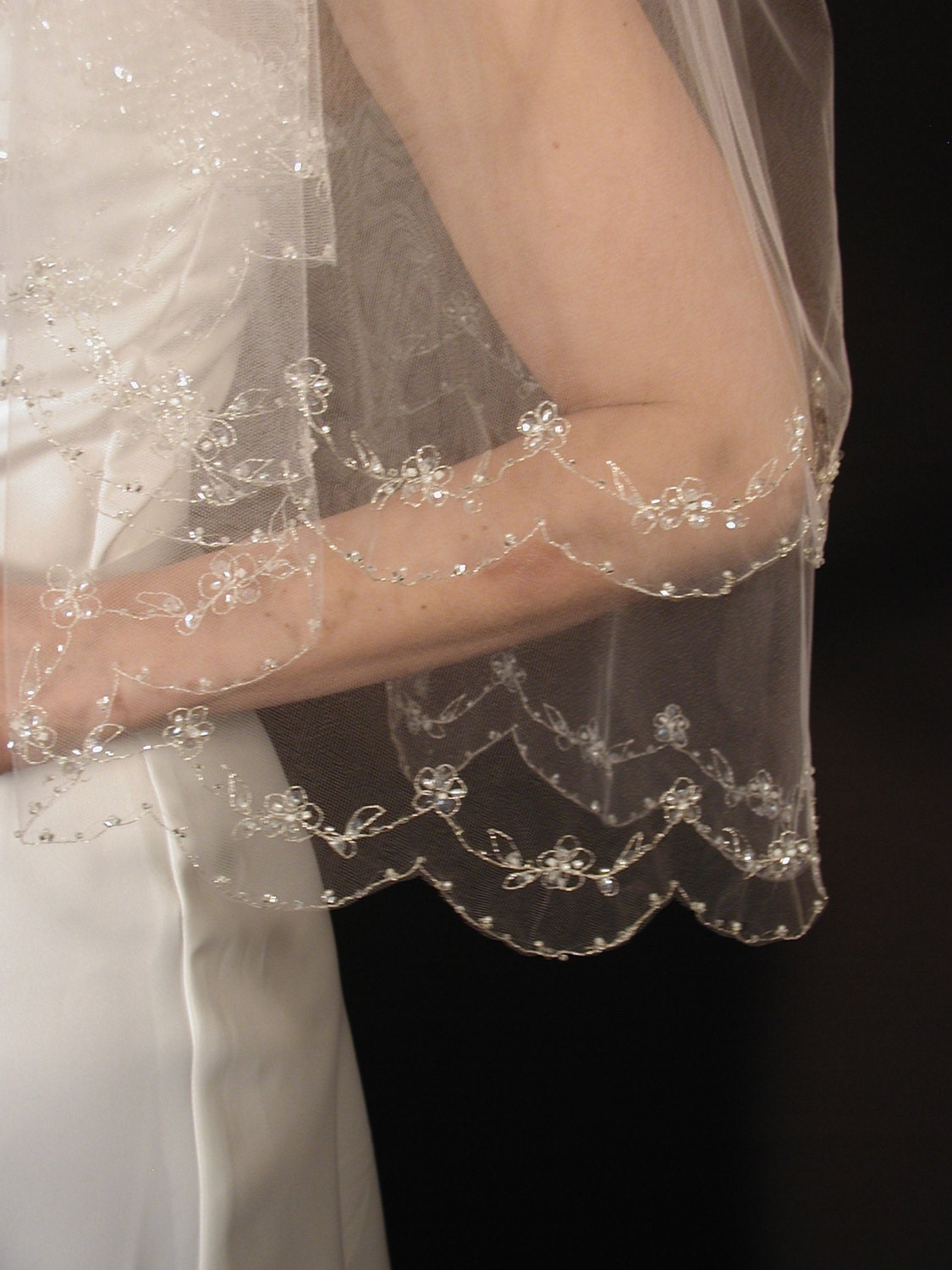 Wedding veil 2 layers with beads and sequins by CocoBridalBoutique