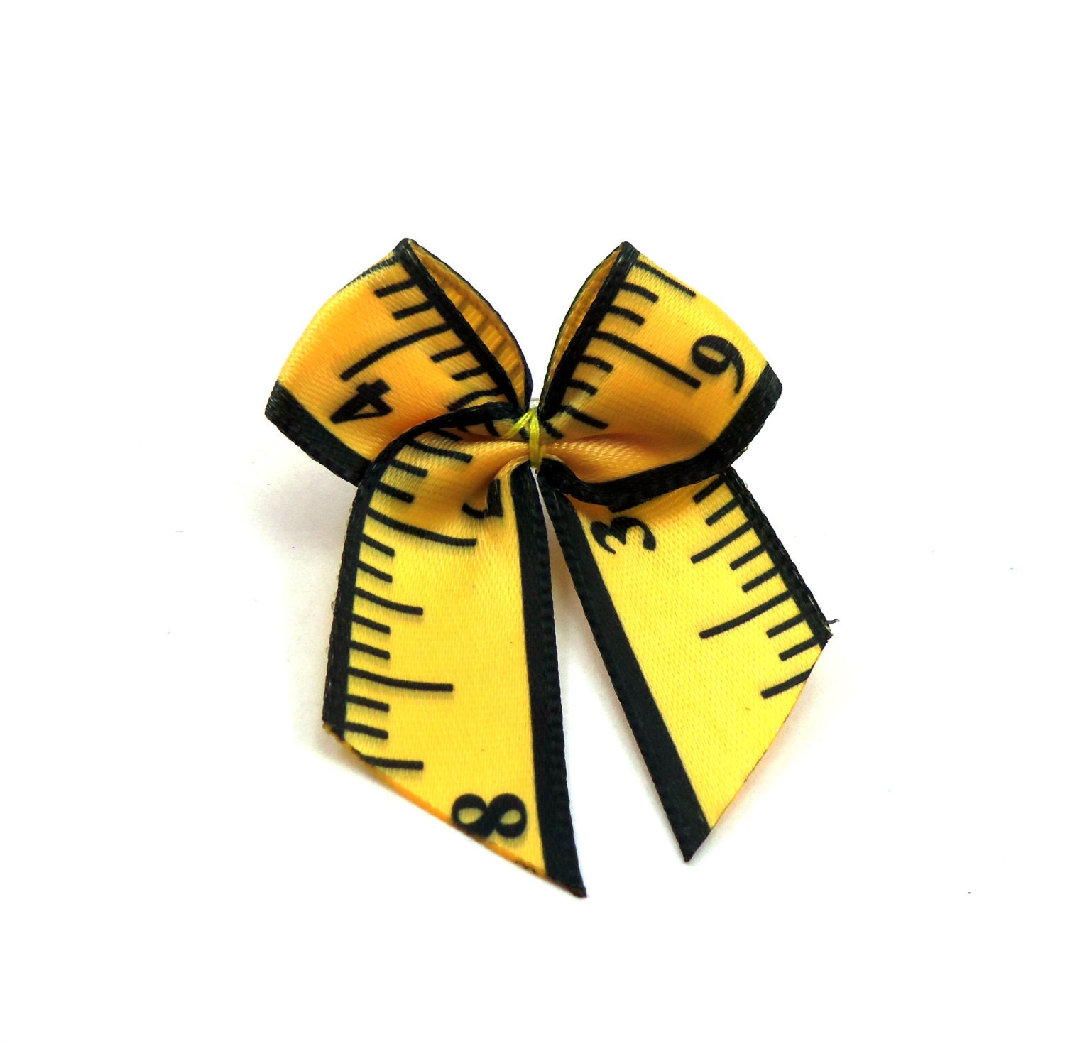 Measuring Tape Ribbon Bow Pin B5