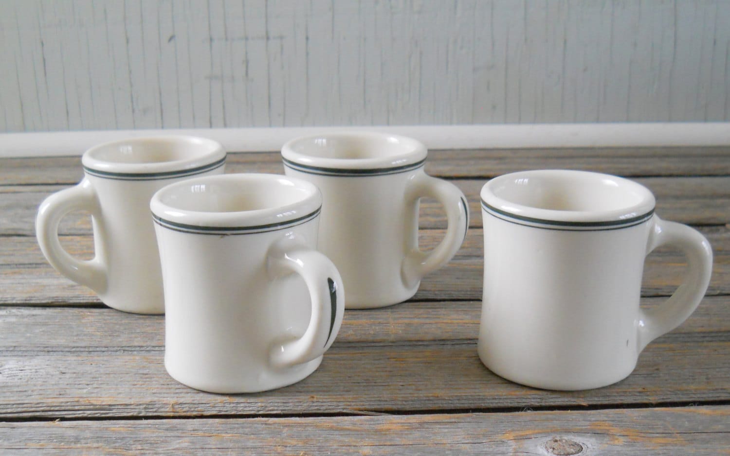 Vintage Victor Coffee Mugs Restaurant Ware Set of 4