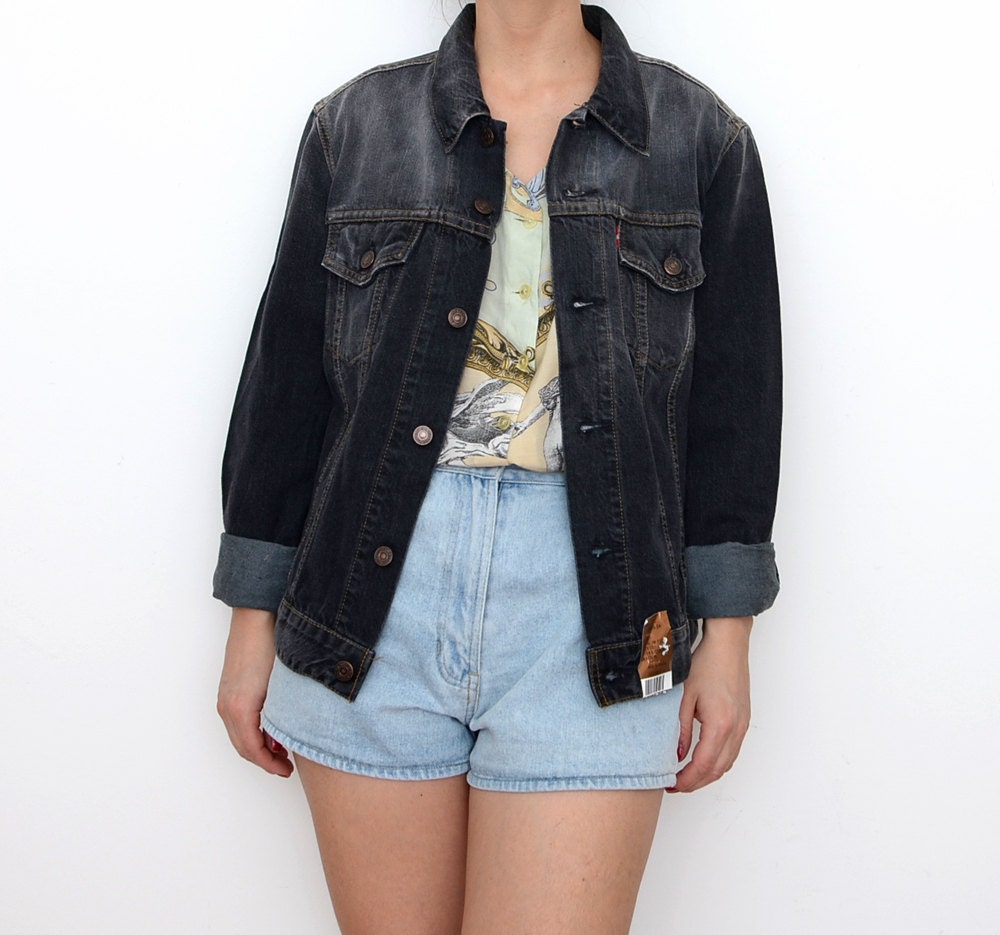Vintage Black LEVIS women denim jacket / ombre / L size