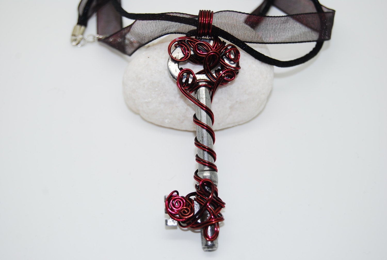 Gothic silver skeleton key pendant necklace with blood red