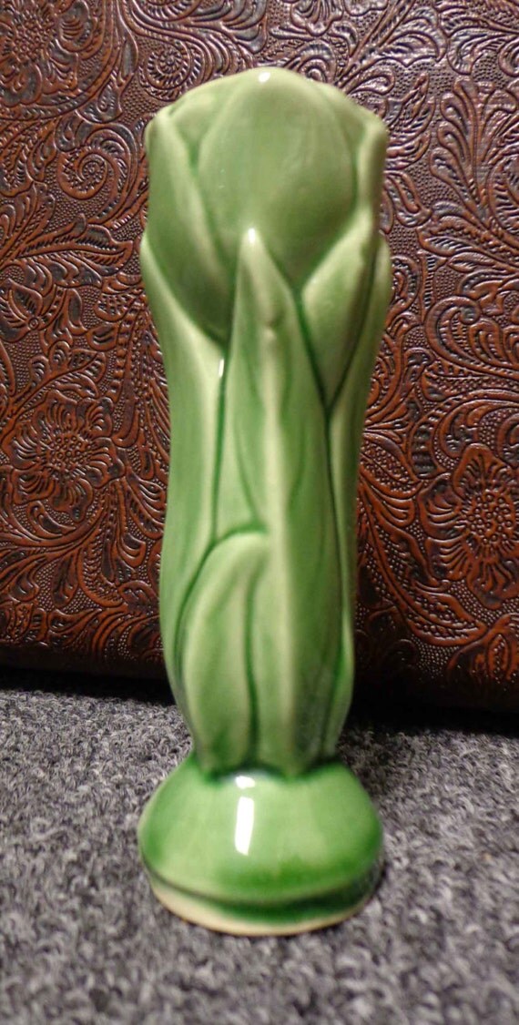 1950s Green McCoy Tulip Vase USA 1115