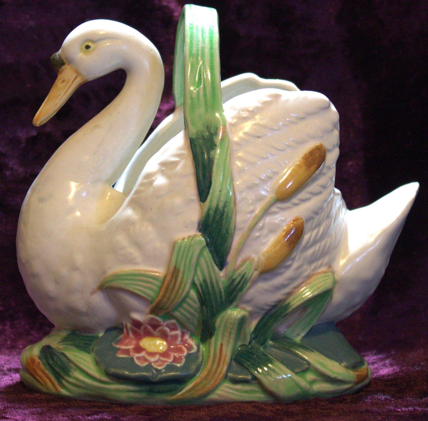 Art Deco Swan Planter by EnjoyYourVintagePt on Etsy