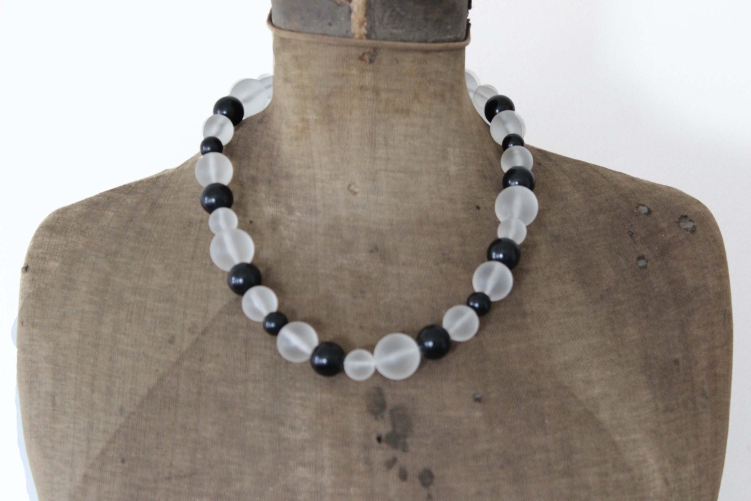 Vintage Black and White Bead Necklace