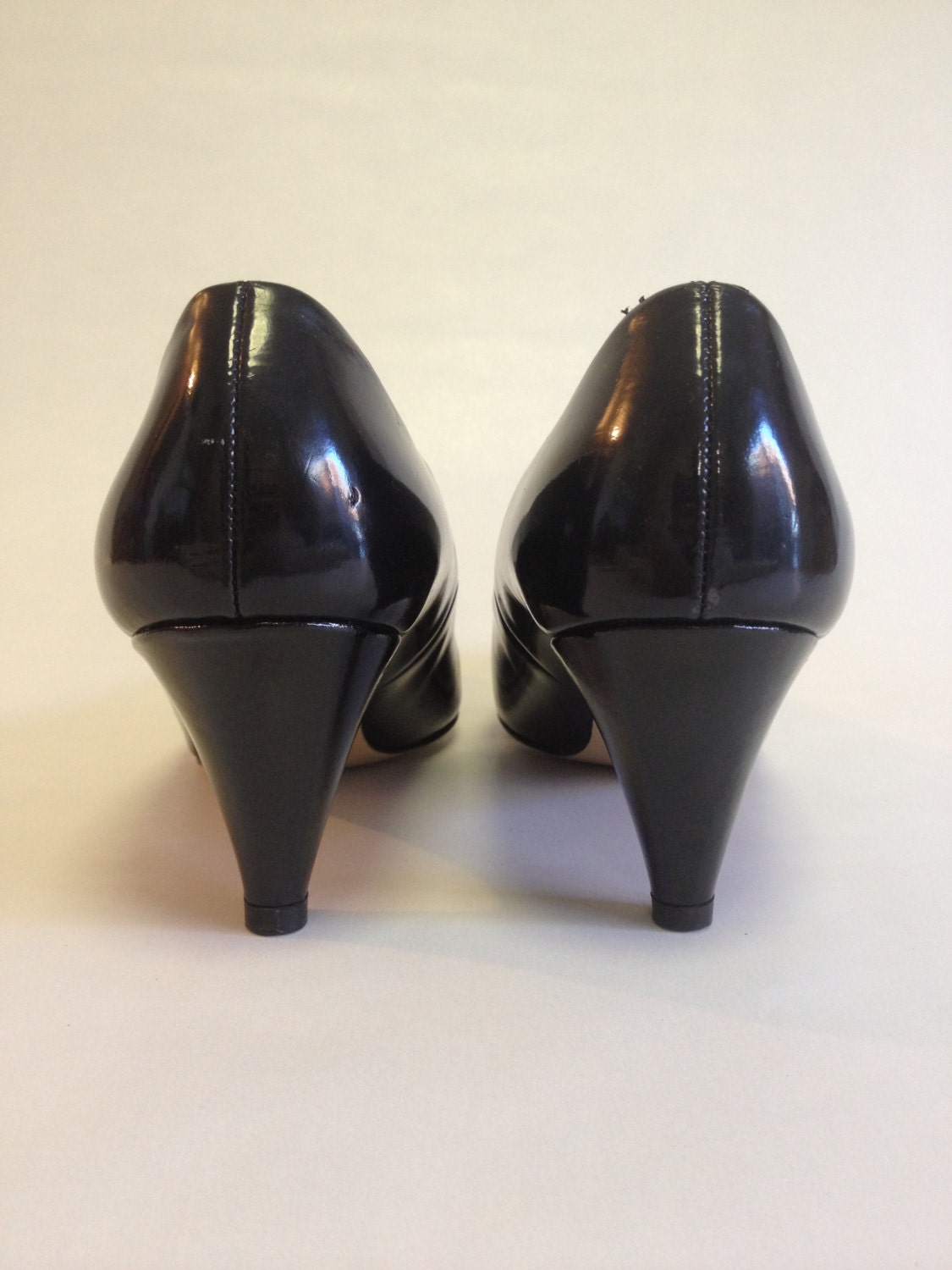 Vintage Red Cross Shoes Black Patent Leather Heels Pumps Size