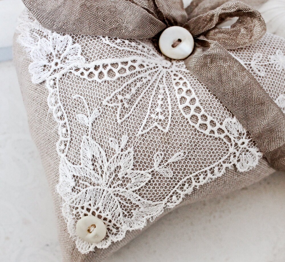 Linen &amp; Lace Lavender Sachet