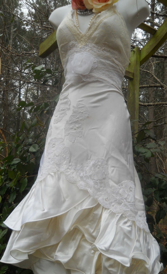 Satin wedding dress vintage lace ruffles halter rose