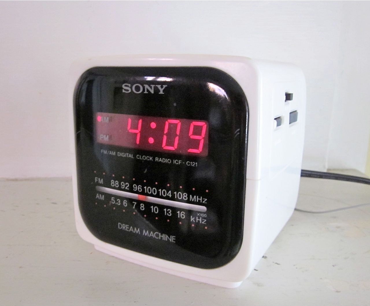 sony radio clock controls