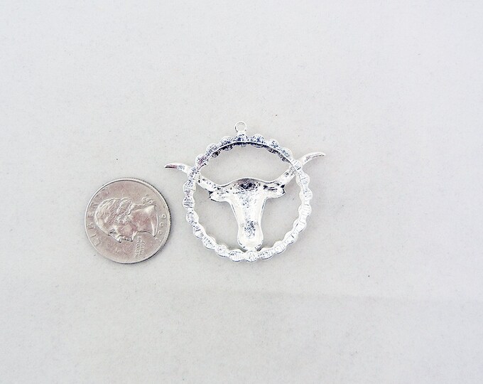 Bright Silver-tone Steer Head in Circle of Rhinestones Pendant