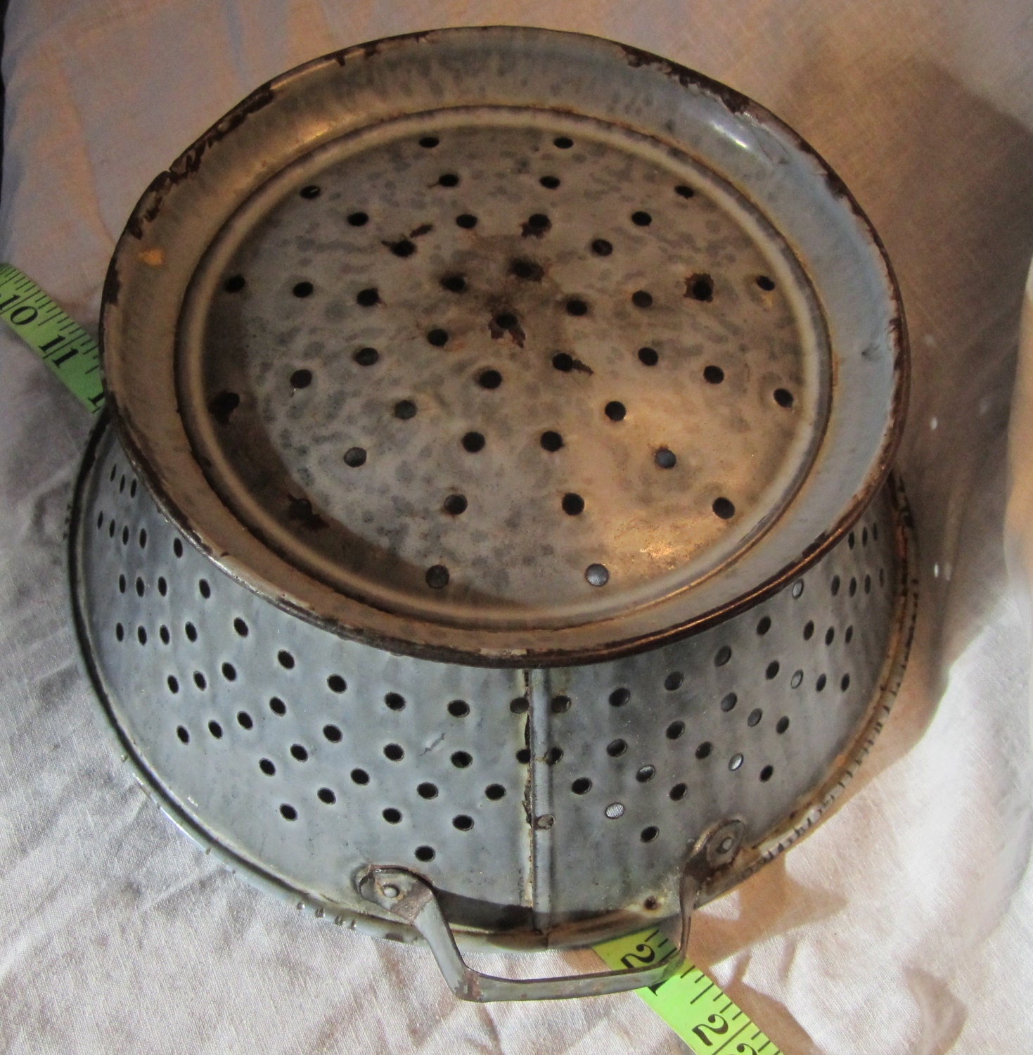 Colander Antique old gray Graniteware