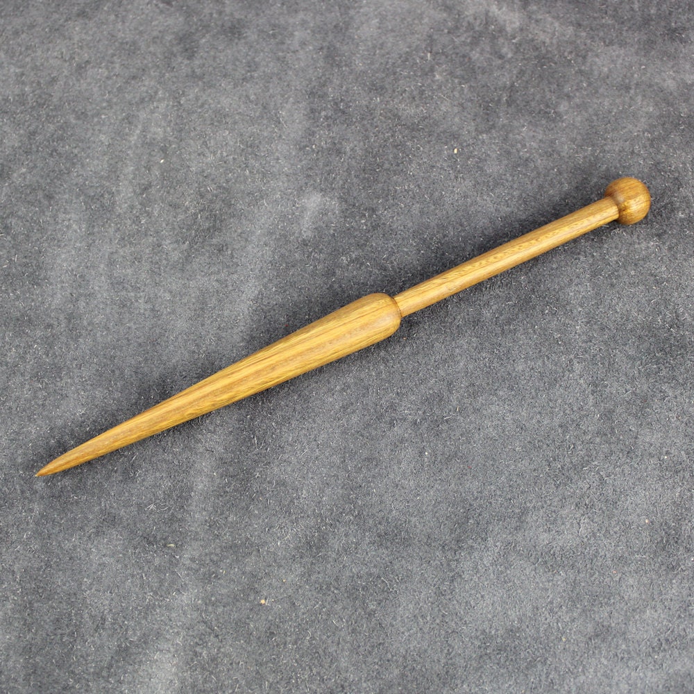 Verawood Tapestry Bobbin slim but strong really takes the