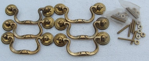 Set of 6 Swan Neck Brass Drawer Pulls by LAKEWAYCANDLES on Etsy