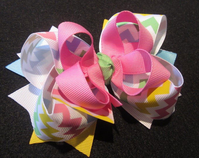 Pastel Chevron Bow, Pink Chevron hairbow, Boutique Hair Bow, Spring Bow, Easter Hairbows, Girls Bows, Boutique Hairbow, Pastel Bows, Baby