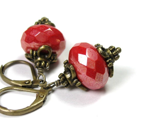 Victorian Style Earrings, Coral Red Antiqued Brass Dangle Earrings, Gifts for Her, Gifts for Mom, Fashion Jewelry, Czech Glass