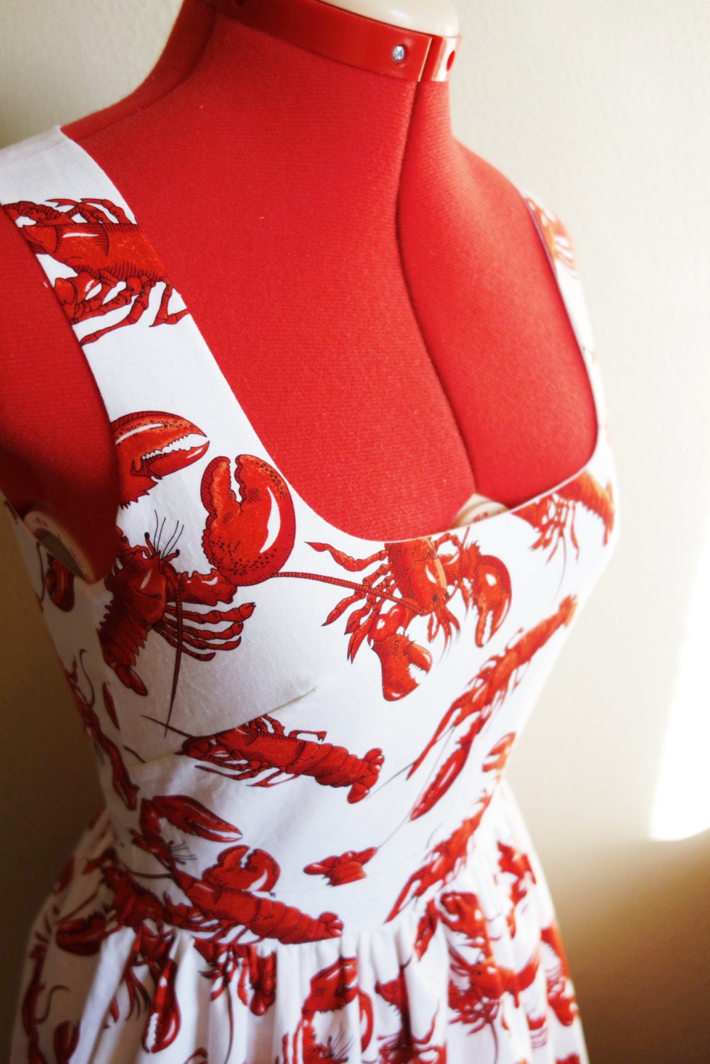 Lobster Dress with squarecut neckline women's size S/M.
