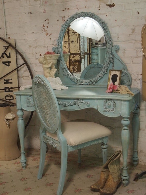 Painted Cottage Shabby Romantic Vanity