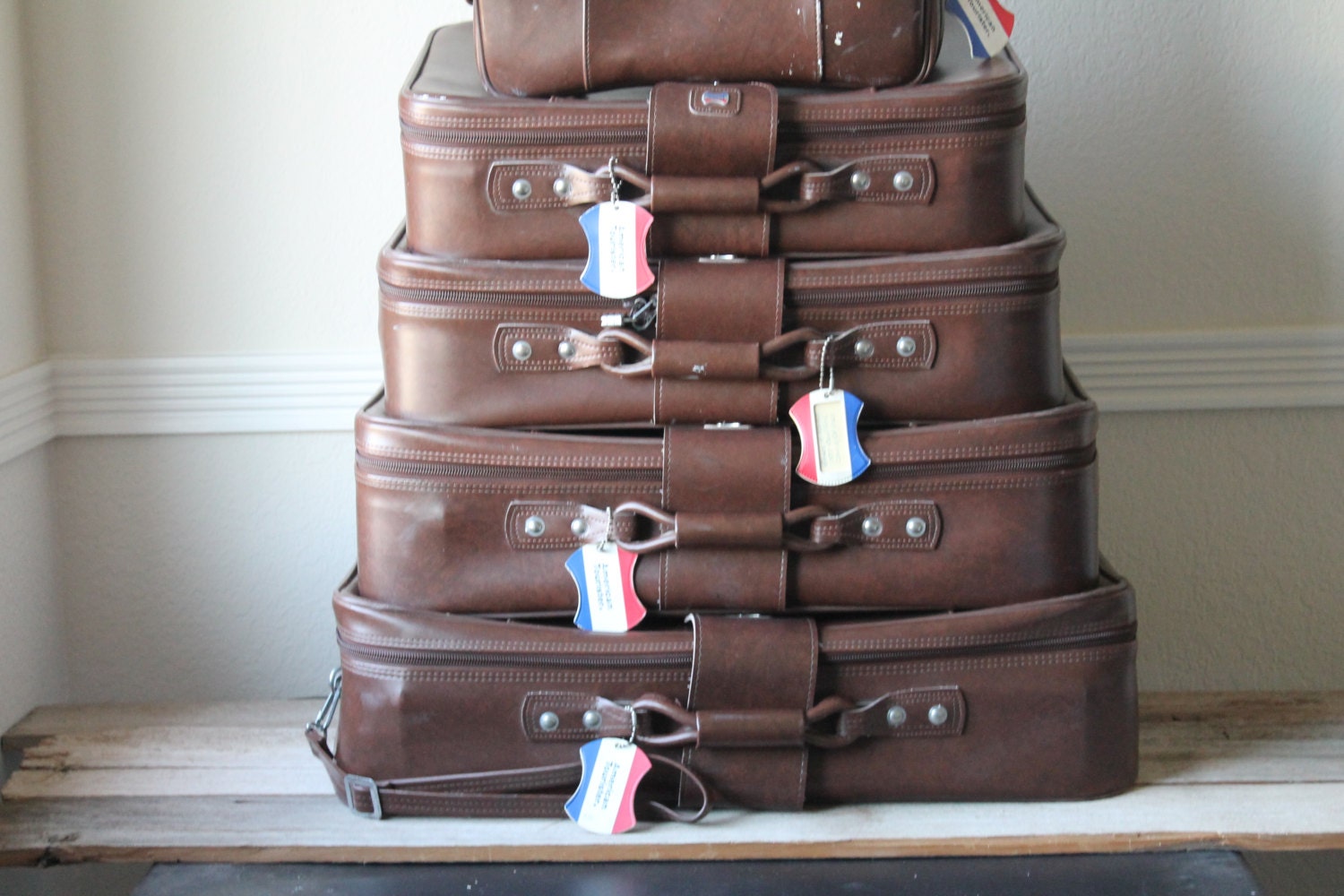 american tourister luggage set