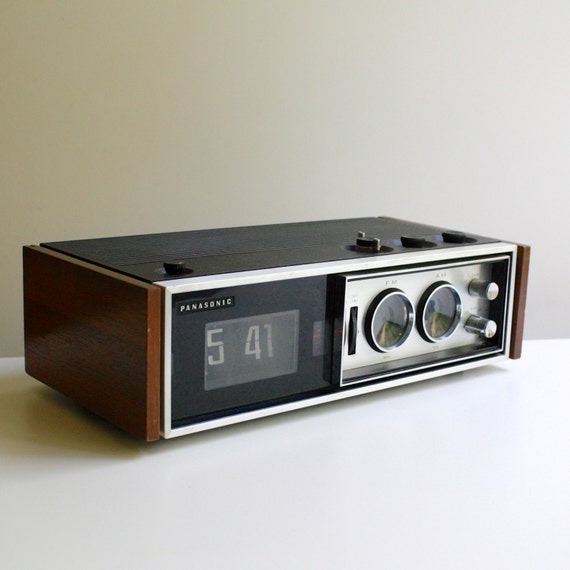 Vintage Panasonic Clock Radio with Alarm Wood Side Panels