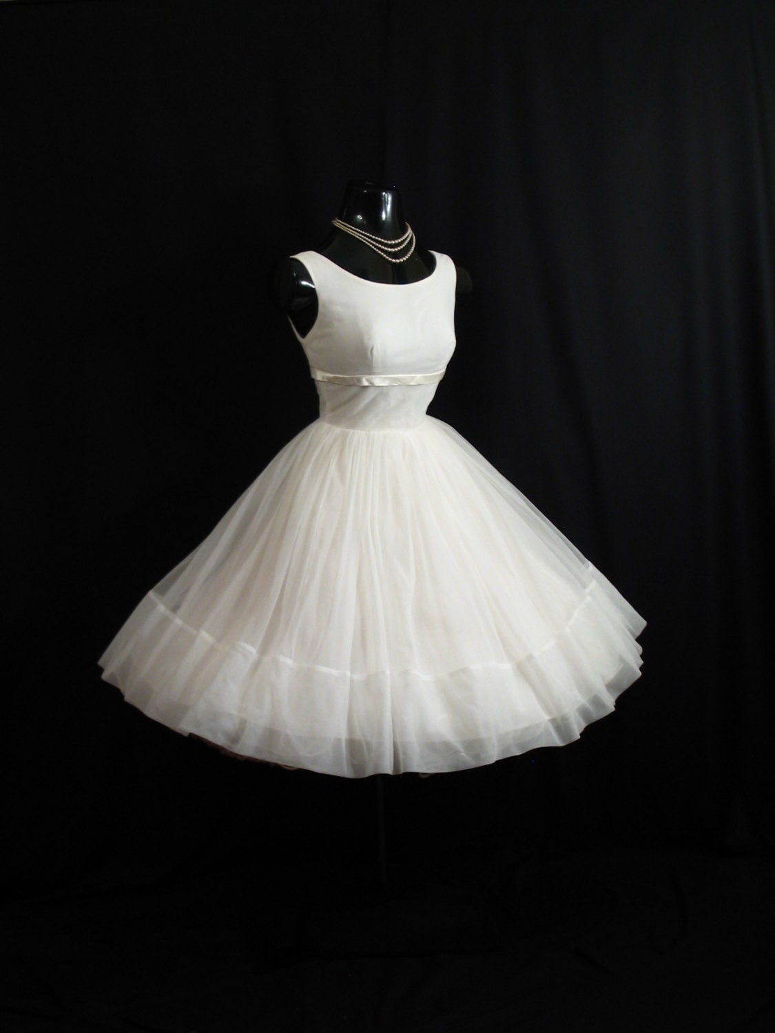 Vintage 1950's 50s White Ruched CHIFFON Organza Party Prom