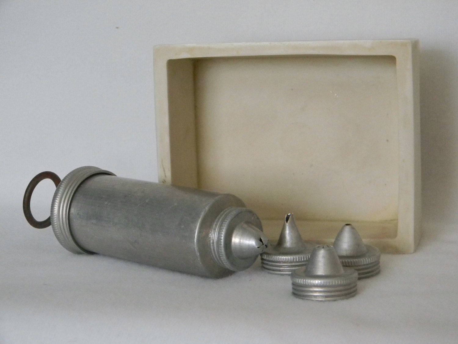 Vintage 1950s Aluminum cake decorating tube and