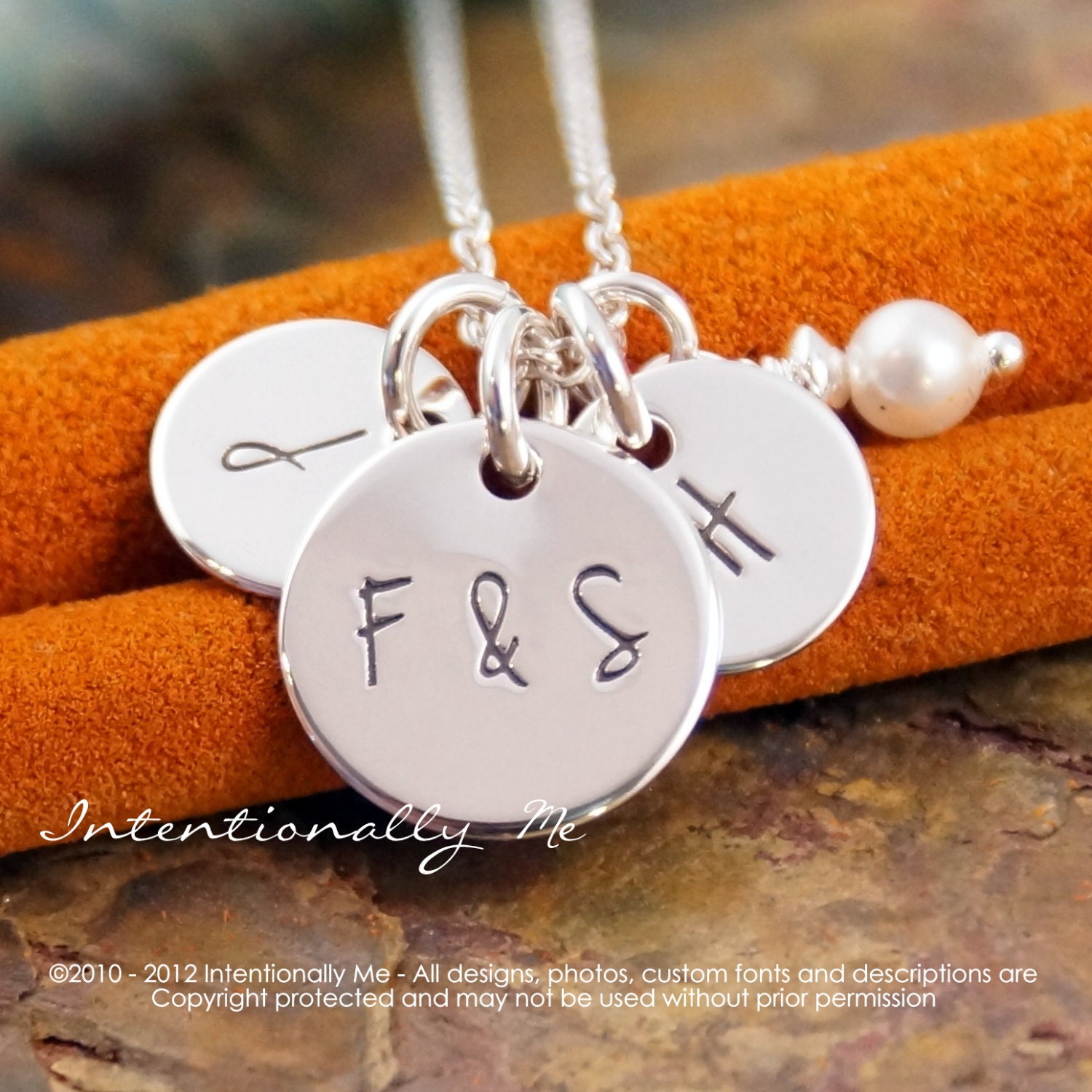 Initials Necklace / Personalized Mommy Necklace / Hand Stamped