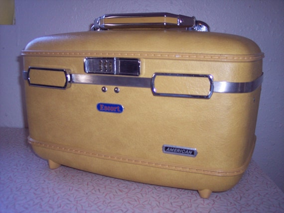Beautiful vintage Yellow American Tourister by RetrospectiveResale