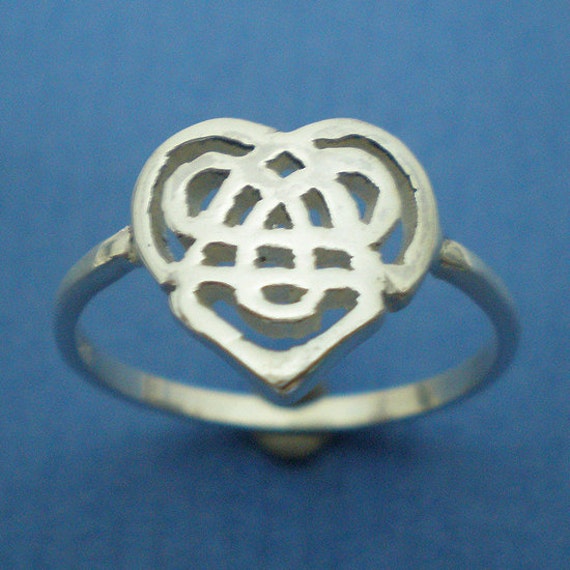 Silver Celtic Sister Knot Ring Sisterhood Knot by yhtanaff