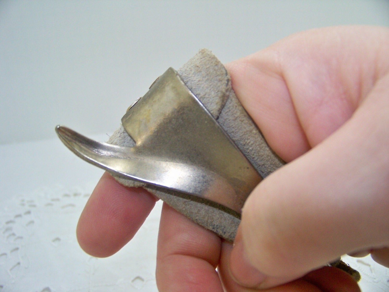 Antique Corn Husking Peg Farmers Tool