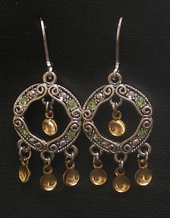 Kari Traditional Norwegian Solje Style Circle Earrings with