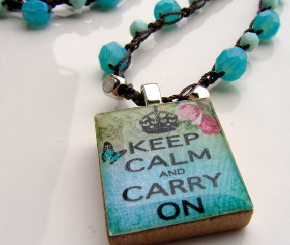 Traduci Keep Calm And Carry On