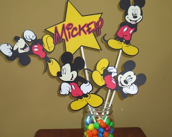 Items similar to Minnie Mouse Centerpiece on Etsy