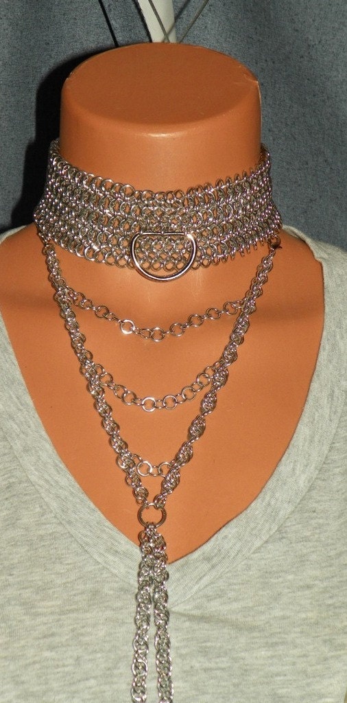 E 41 Slave Collar with 3 Jewelry Chains