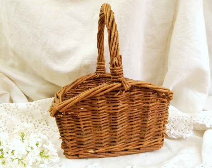 REDUCED TO CLEAR Vintage French Toy Willow Wicker Basket / French Country Decor / Country Rustic Decor / French Cottage Decor /Primitive