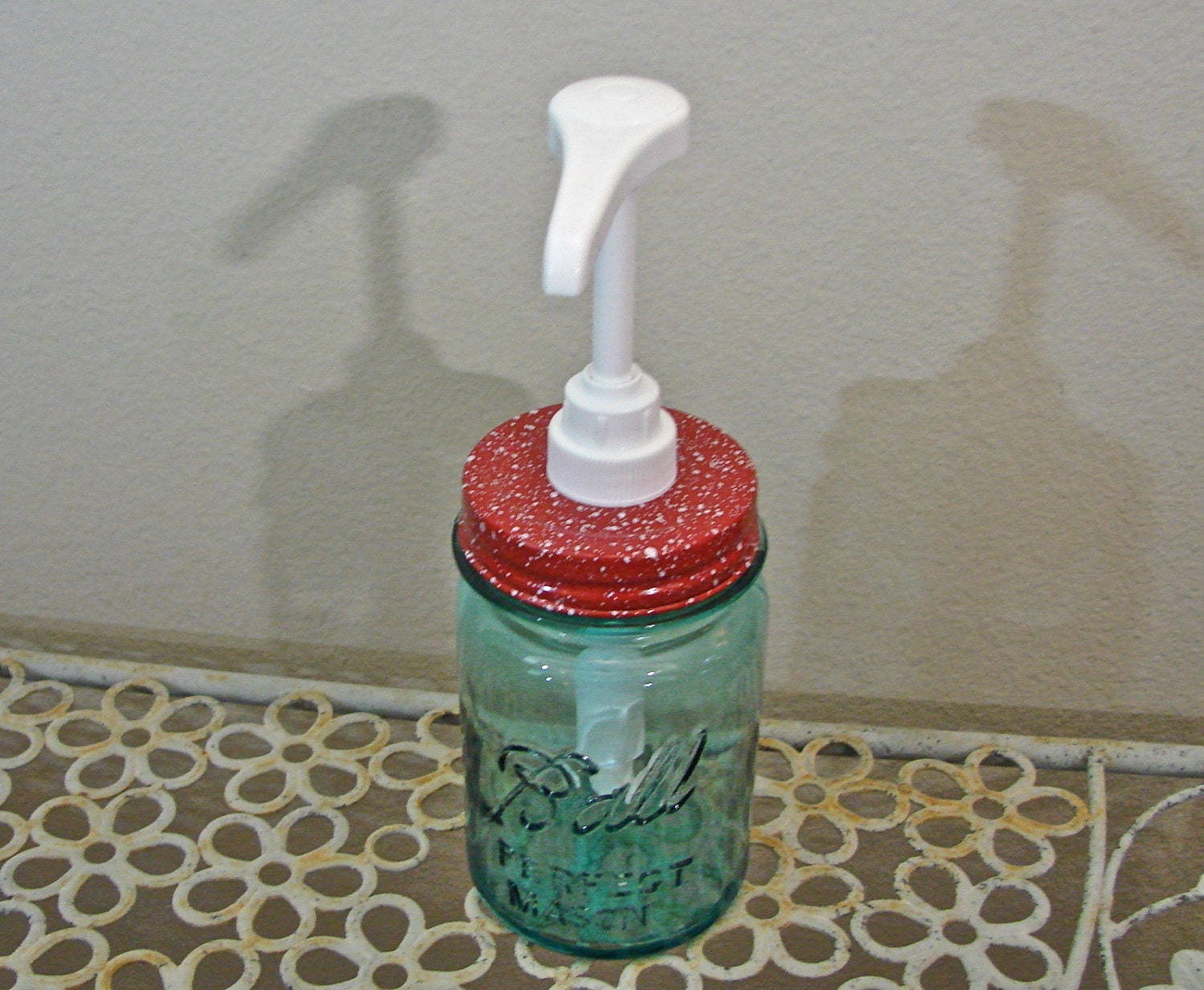 Mason Jar Condiment Pump Lid With Vintage Style Red and White