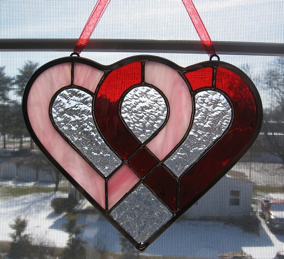 Items similar to Entwined Hearts Stained Glass Suncatcher 