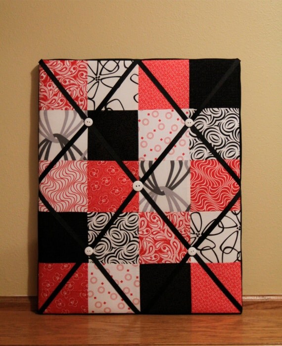 16 x 20 Message Board - Strawberry-Red, Black and White