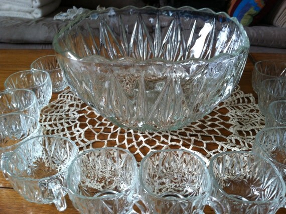 Vintage Clear Glass Square Punch Bowl set of 12 cups/