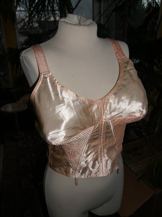 Pink Torpedo Bra Long Line Hook Fastening In by EstatesByAlpha