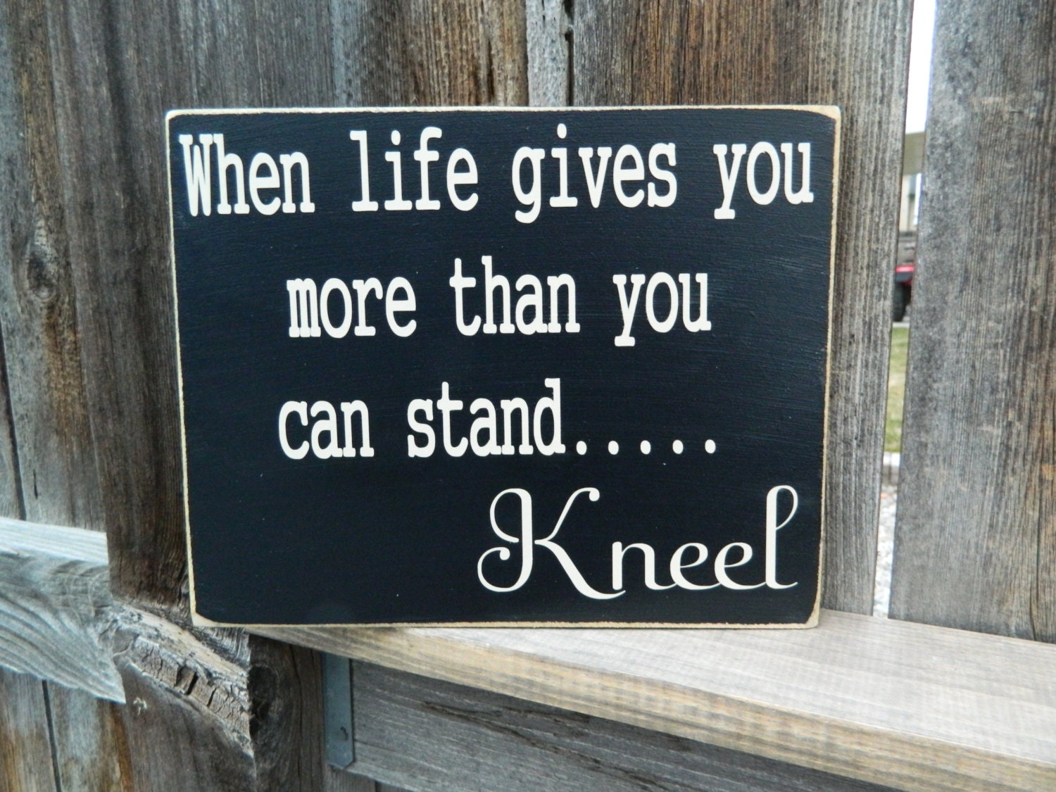 Inspirational Wood Sign When life gives you by BuzzingBeesCrafts