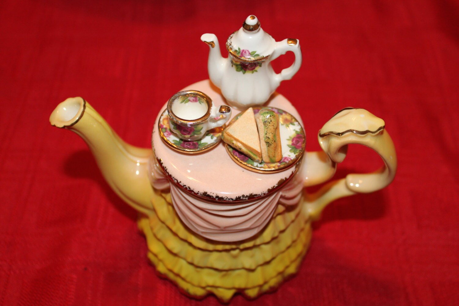 Royal Albert Old Country Roses Teapot Miniature Collectible